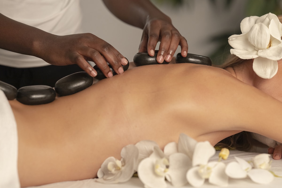 Relaxing full body treatment in a calm studio setting